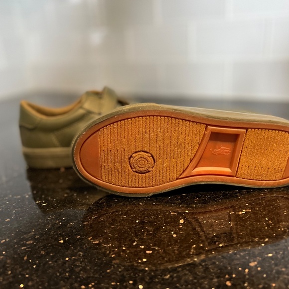 SIZE 12 POLO SHOES - Picture 2 of 3